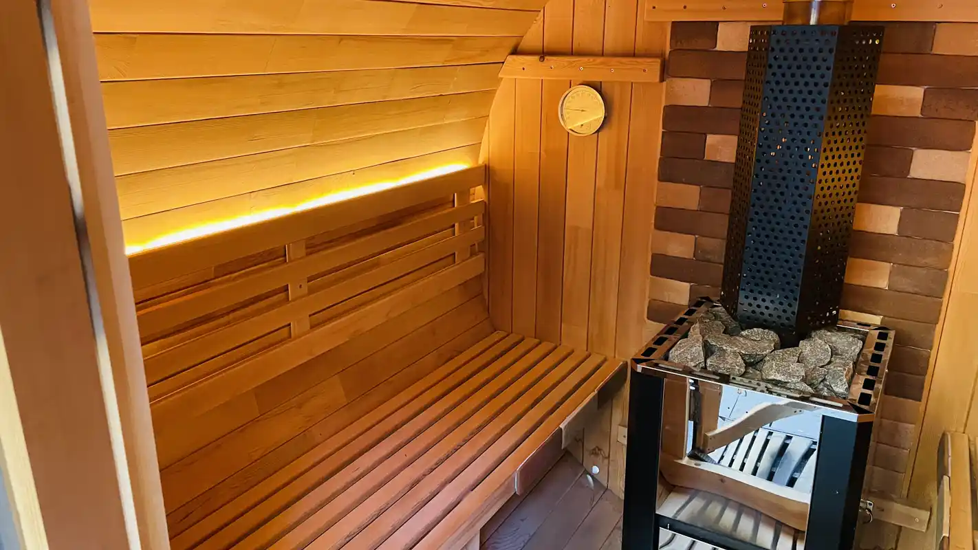 山祇会 メインビジュアル 4